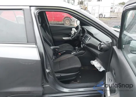 2020 Nissan Kicks Sv Xtronic Cvt из США, поврежденный, VIN 3N1CP5CVXLL495217